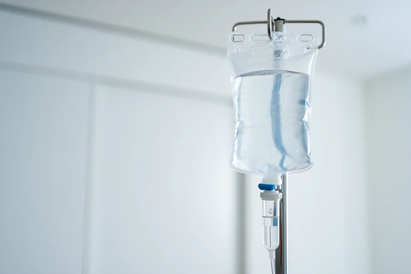 Капельница крупным планом